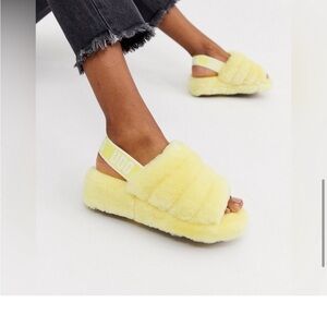UGG Women's Oh Yeah Yellow Sheepskin Slingback Sandals Slides Slippers  Size 9
